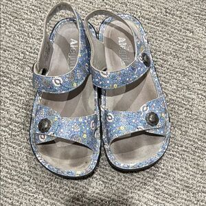 Alegria Blue and Gray Sandals with Supportive Design